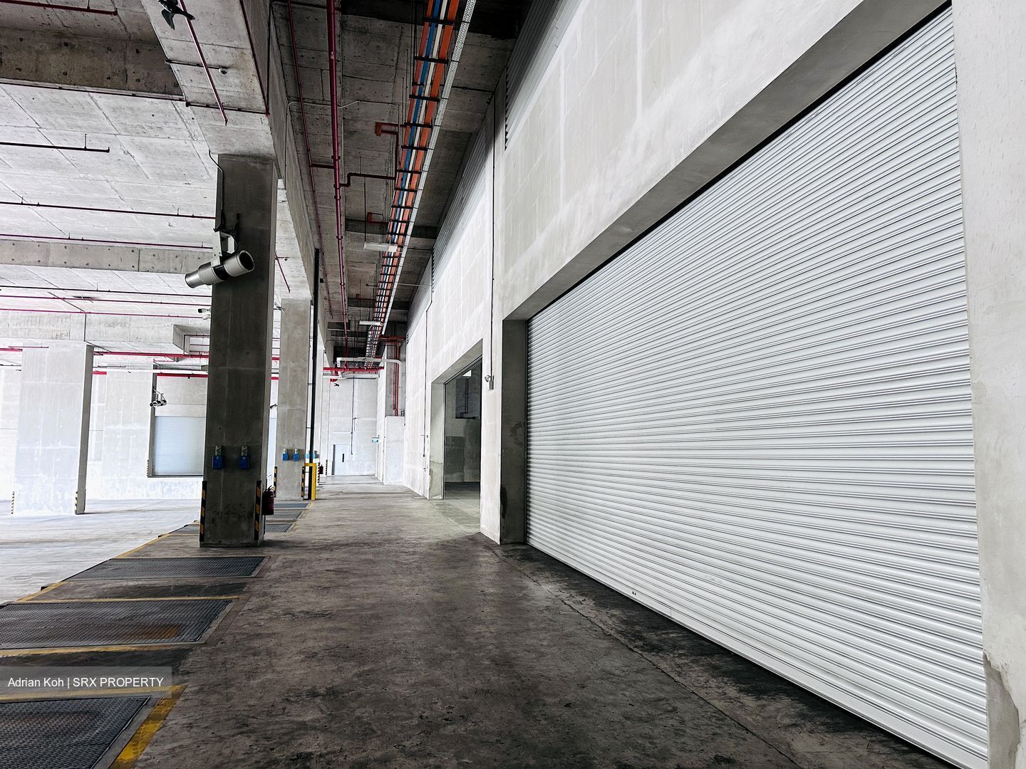 Jurong East MRT (D22), Warehouse #447768701
